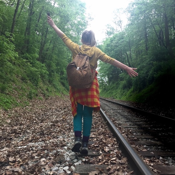 Meet your Posher, Mae - Picture 1 of 1